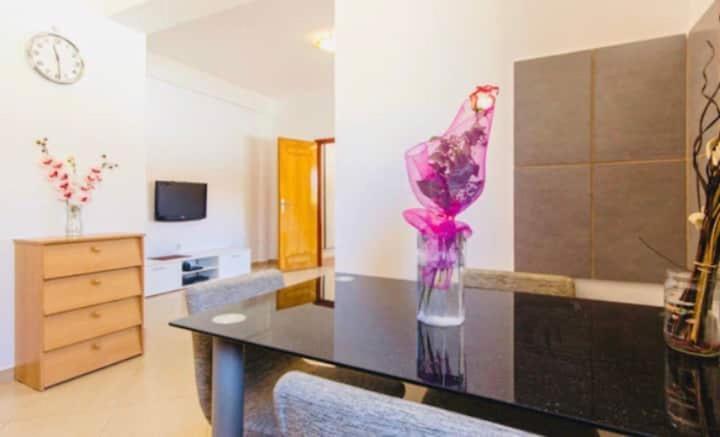Apartments Eden Sisan Exterior photo